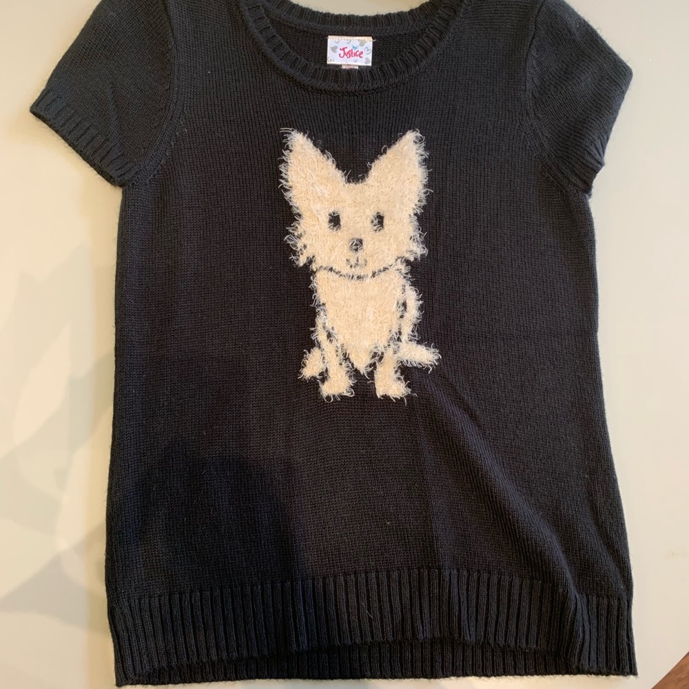 Short sleeve sweater